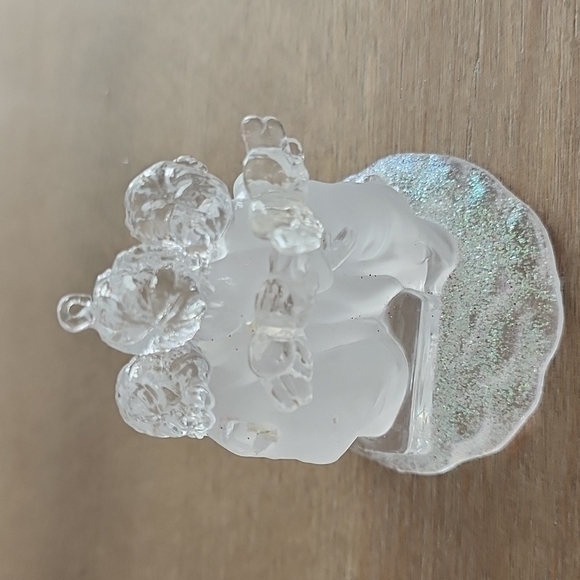 Frosted Acrylic Cherub Carolers Ornament - Picture 6 of 8